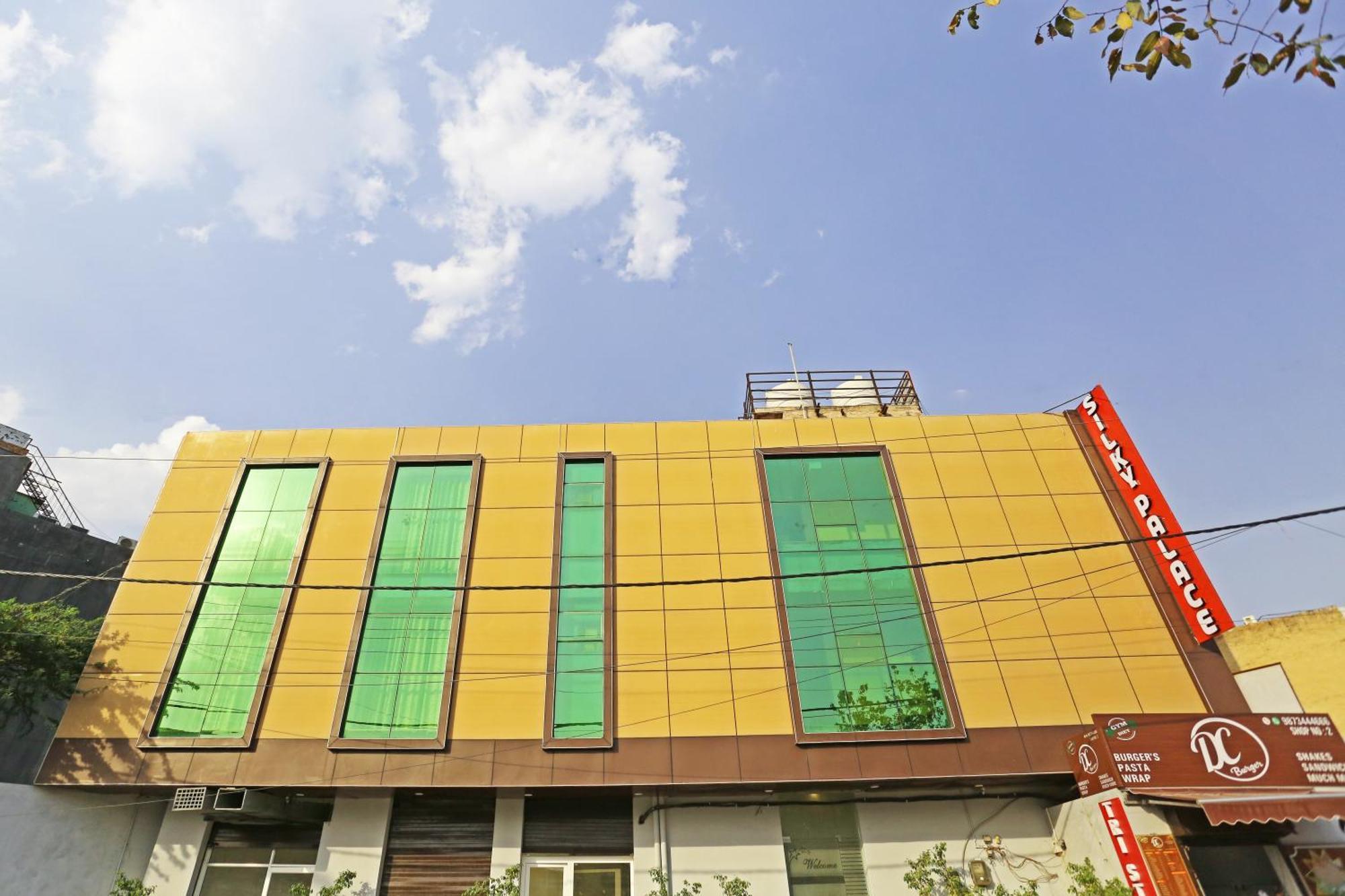 Hotel Silky Palace Near Igi Airportt ニューデリー エクステリア 写真